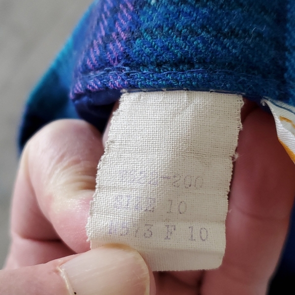 Pendleton plaid skirt - Picture 8 of 8